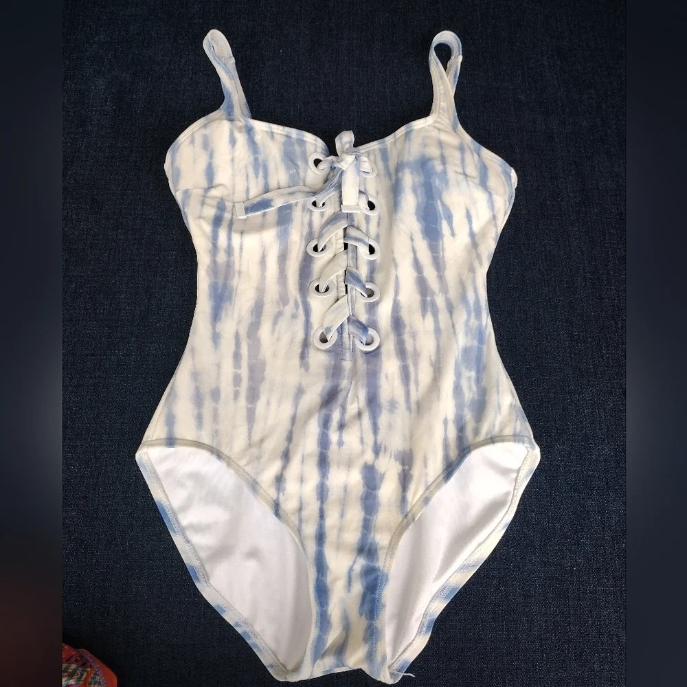 Michael Michael Kors 266916 Women's Tie-Dye Lace-Up One-Piece Swimsuit Size 8